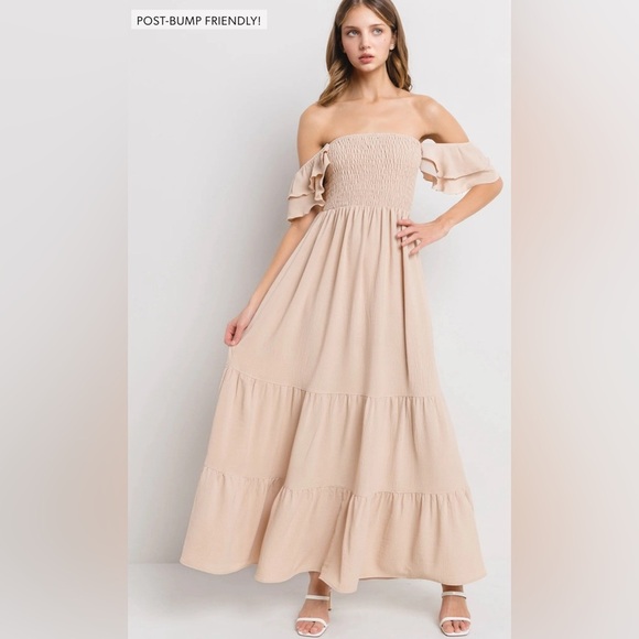 Pinkblush Dresses & Skirts - Pinkblush off the shoulder ruffle strap maxi dress nwot